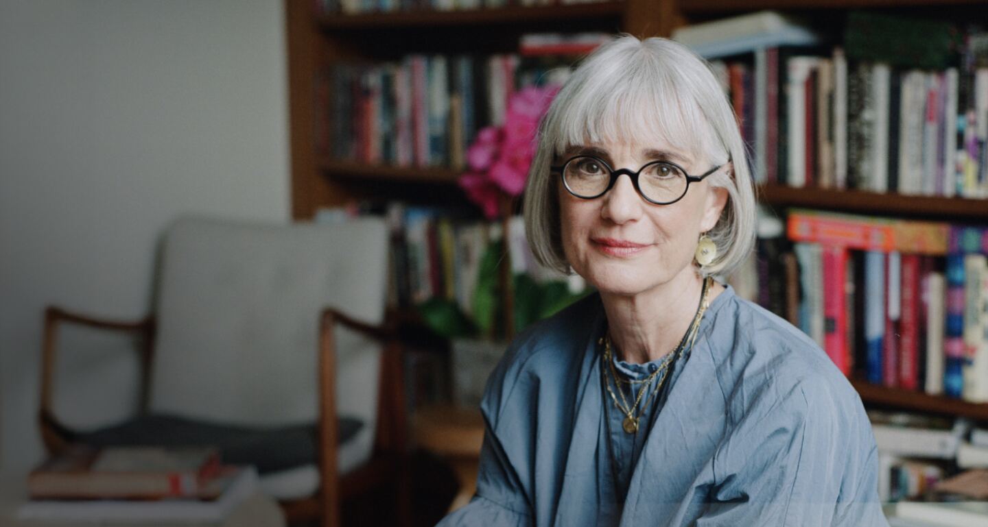 Author Carol Davis in her home library