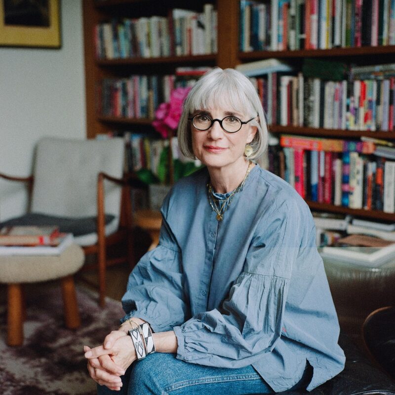 Author Carol Davis